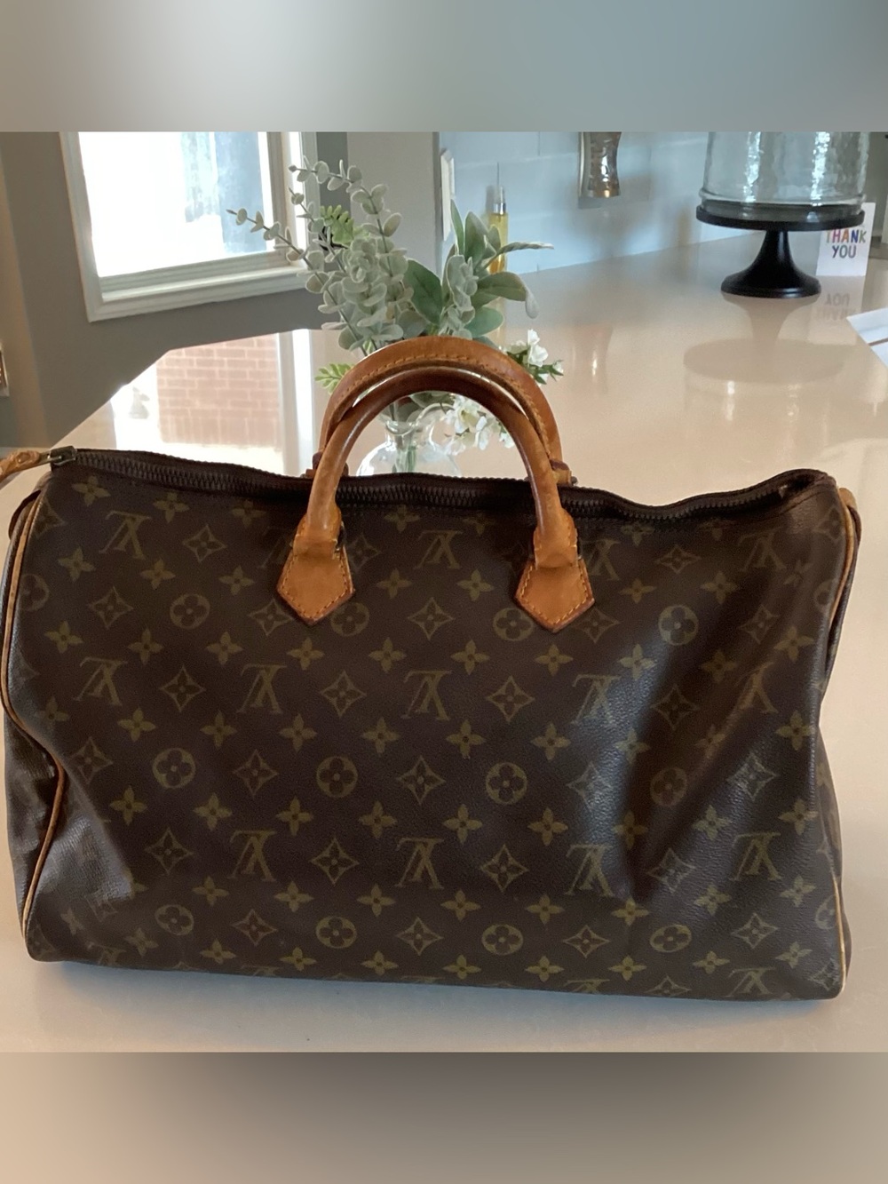 $650 Auth Louis Vuitton Speedy 40 Brown Epi Satchel Bag